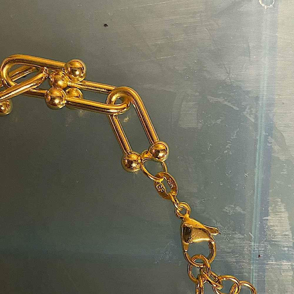 U Link Gold Plated Minimalist Bracelet - Picture 9 of 10